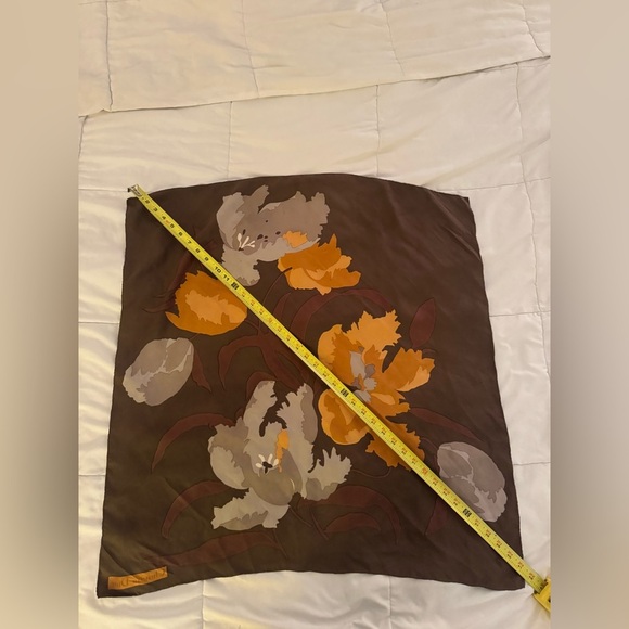 DIOR SCARF - Picture 3 of 10